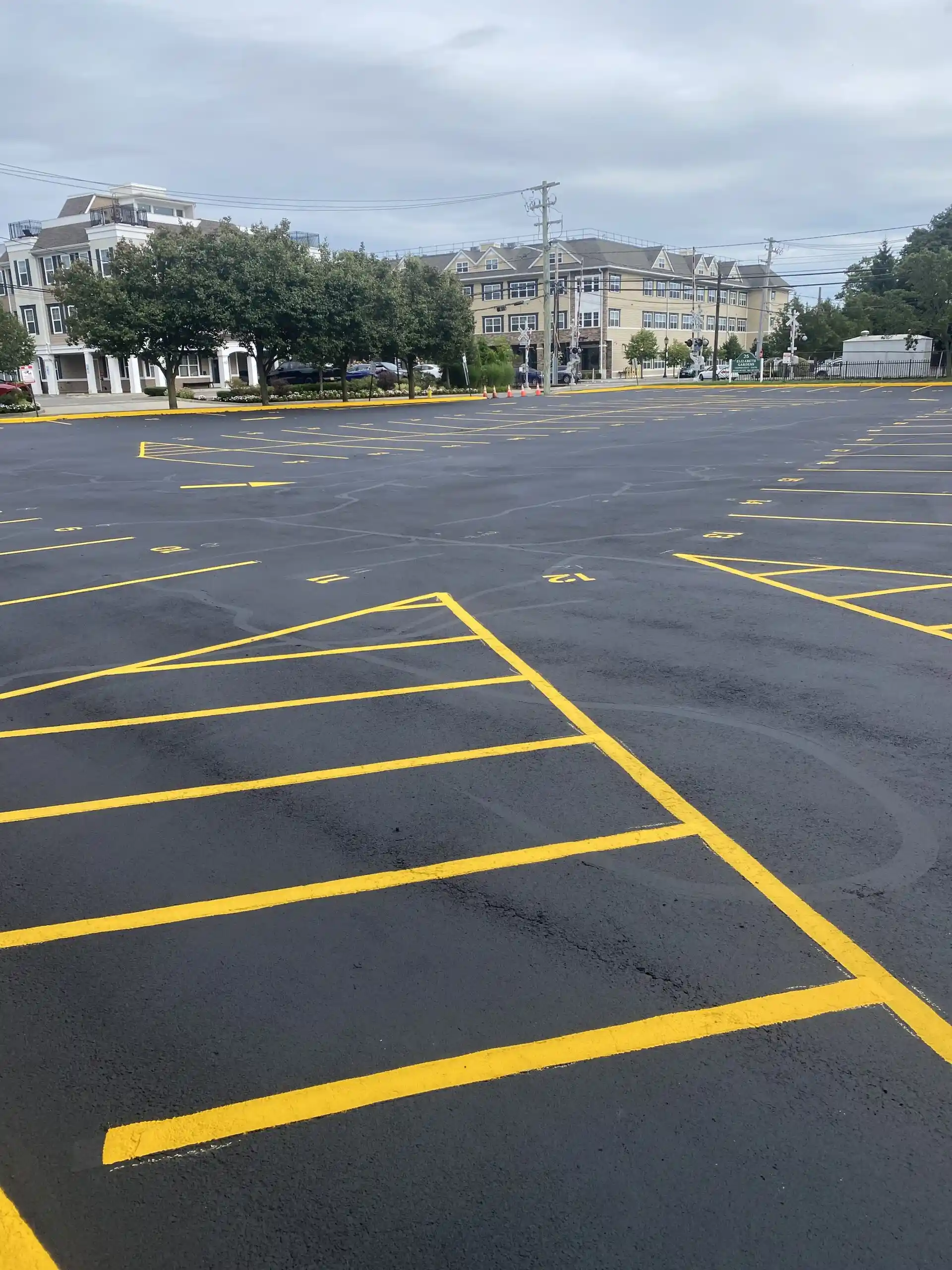 Parking Lot Concrete for Businesses and Managed Properties