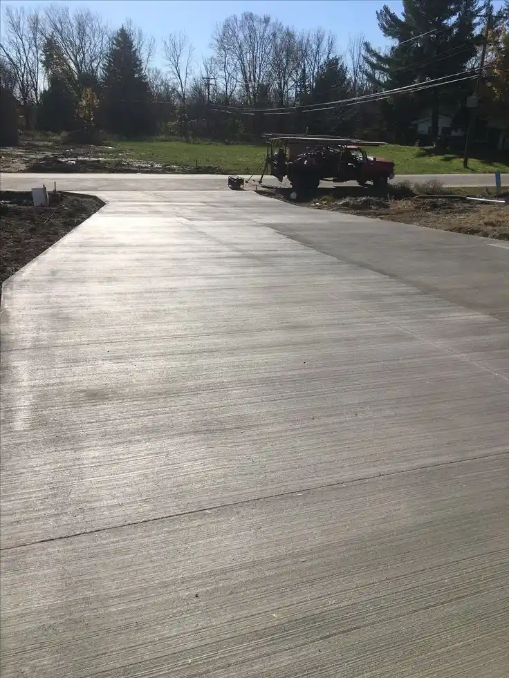Washed Finish vs. Top-Cast for Driveways