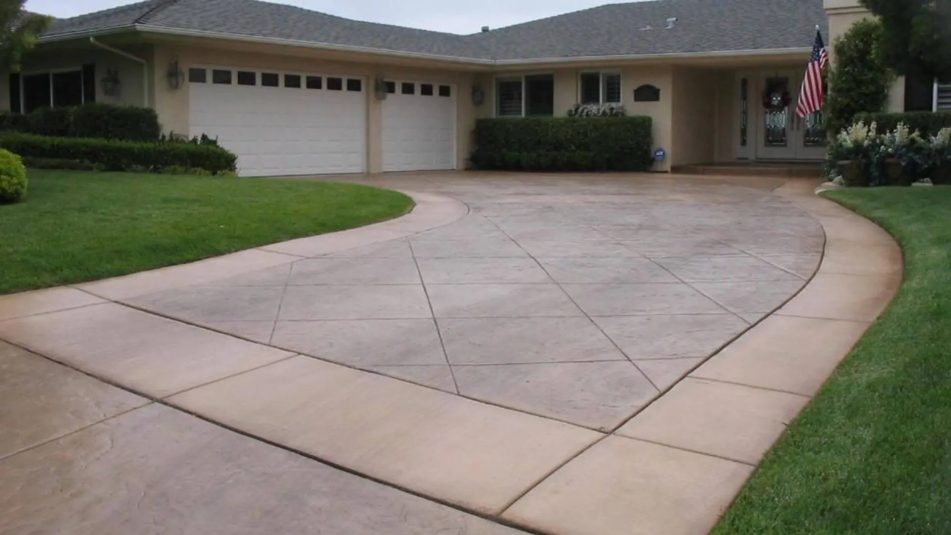 Concrete Driveways Built for Daily Vehicle Use Services