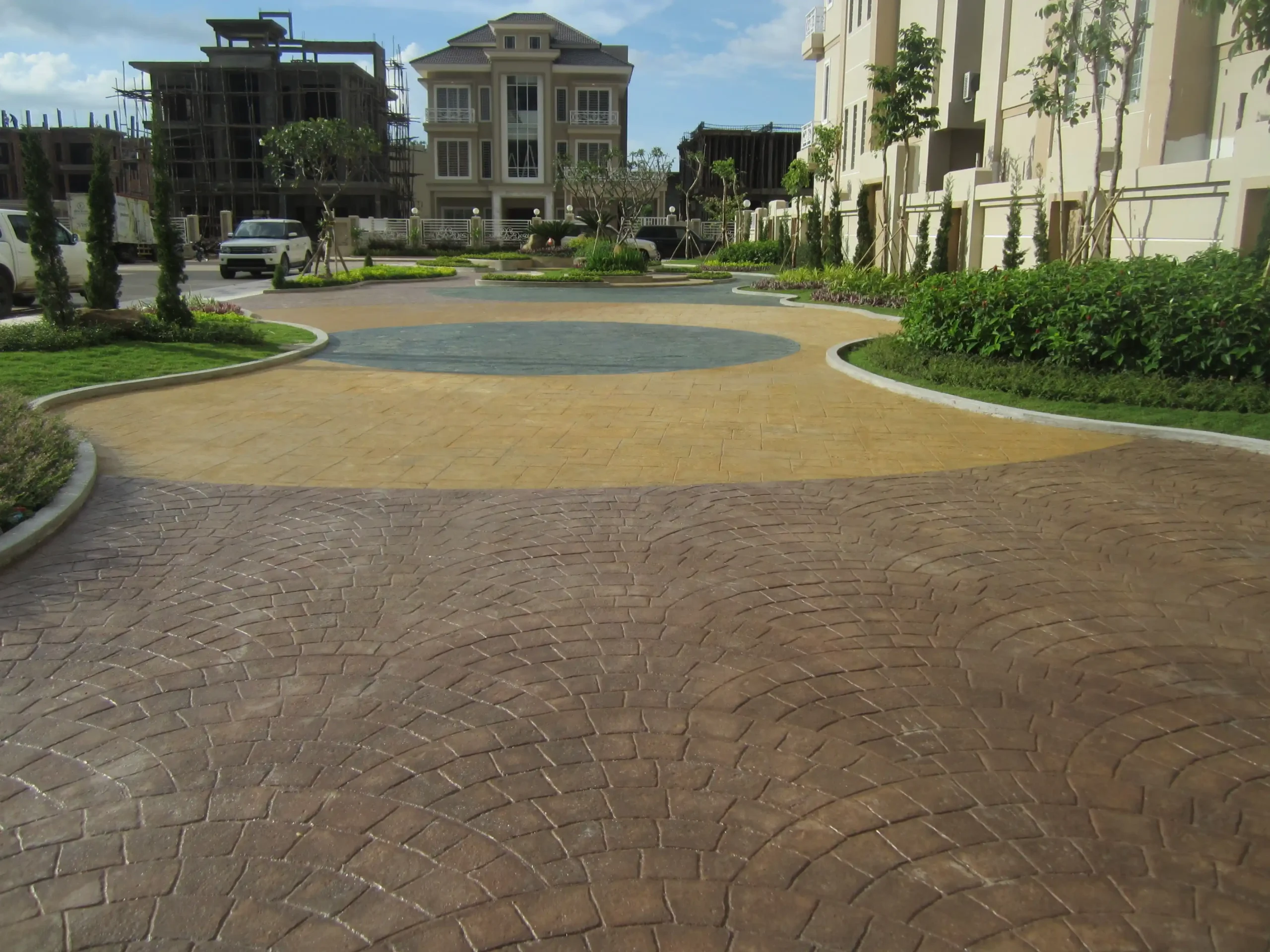 Concrete Walkways for Homes, Businesses, and Managed Properties